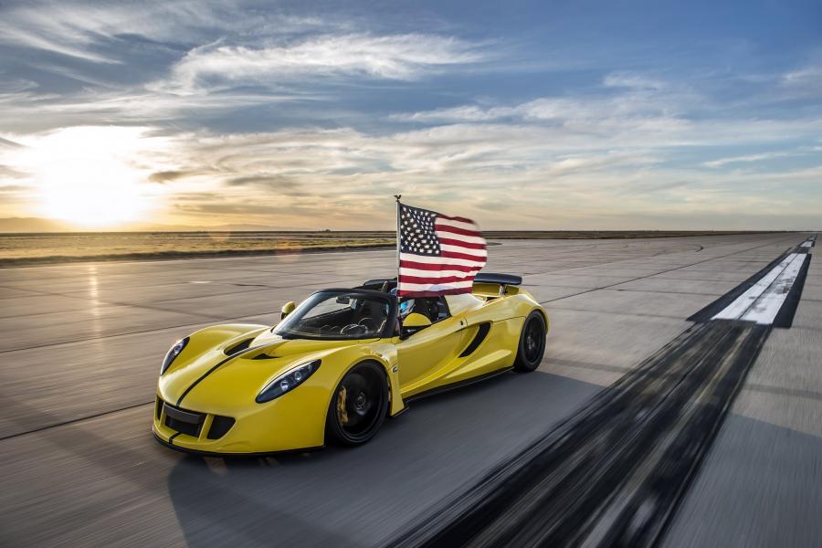  Hennessey Venom GT Spyder 2016 года  (фото 6 из 21)